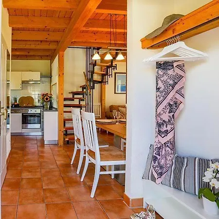 Seepferdchen, 15b, Haus Zingst 15b Ostseebad Nienhagen
