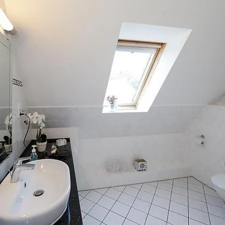 Seepferdchen, 15b, Haus Zingst 15b אוסטזיבאד נינהאגן