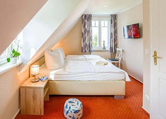 Seepferdchen, 15b, Haus Zingst 15b * Ostseebad Nienhagen